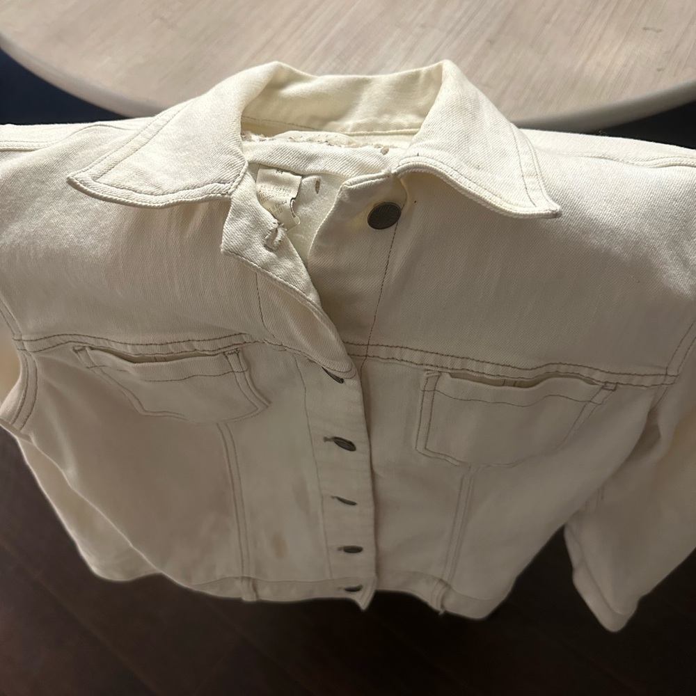 J. Jill women’s denim jacket, natural/cream, size Medium.
